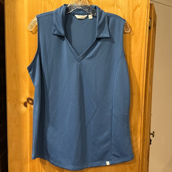 Like-New Lady Hagen L Blue Sleeveless V-Neck Collared Active/Golf/Tennis Shirt - Picture 1 of 4